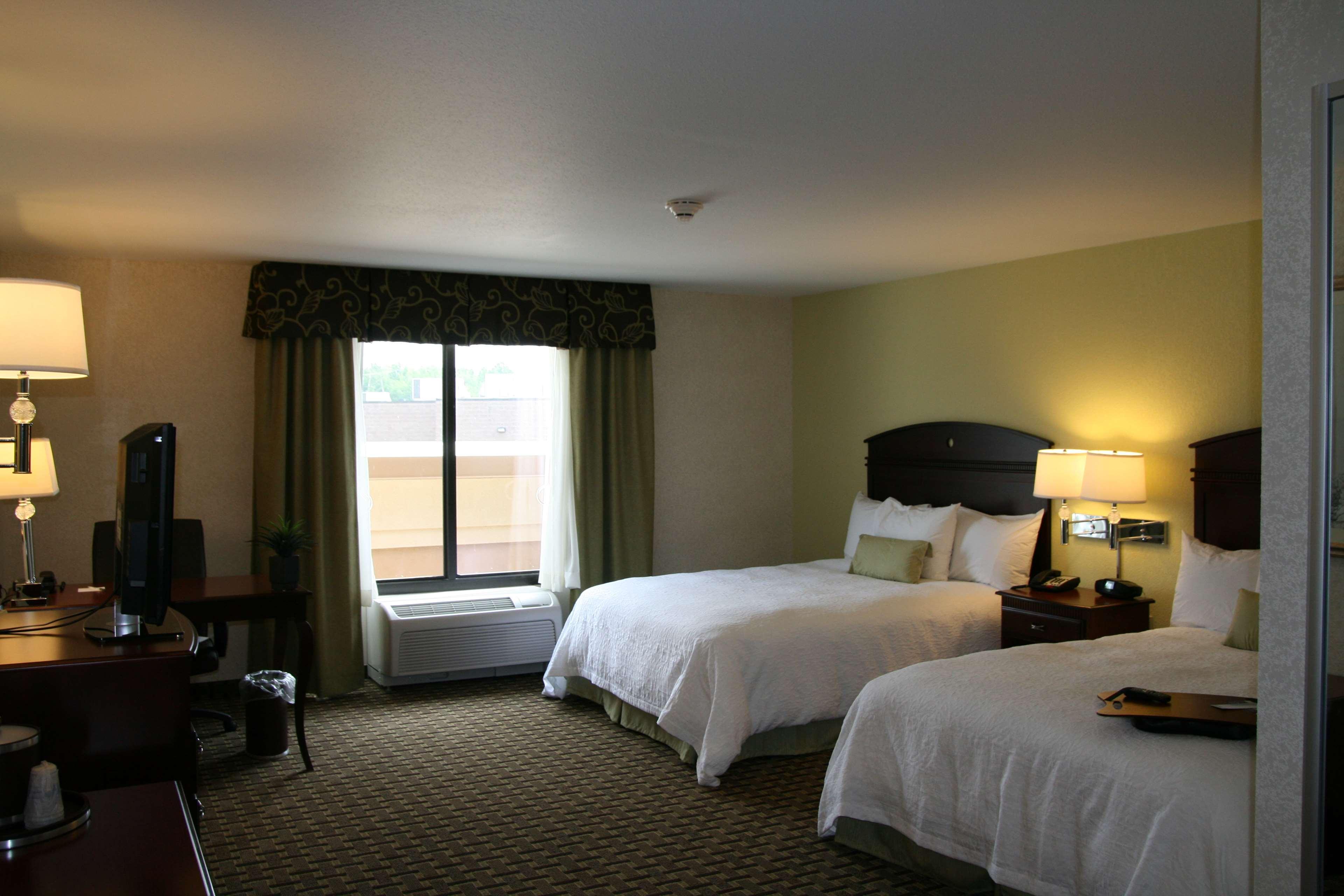 Hampton Inn & Suites Cleveland-Mentor Phòng bức ảnh