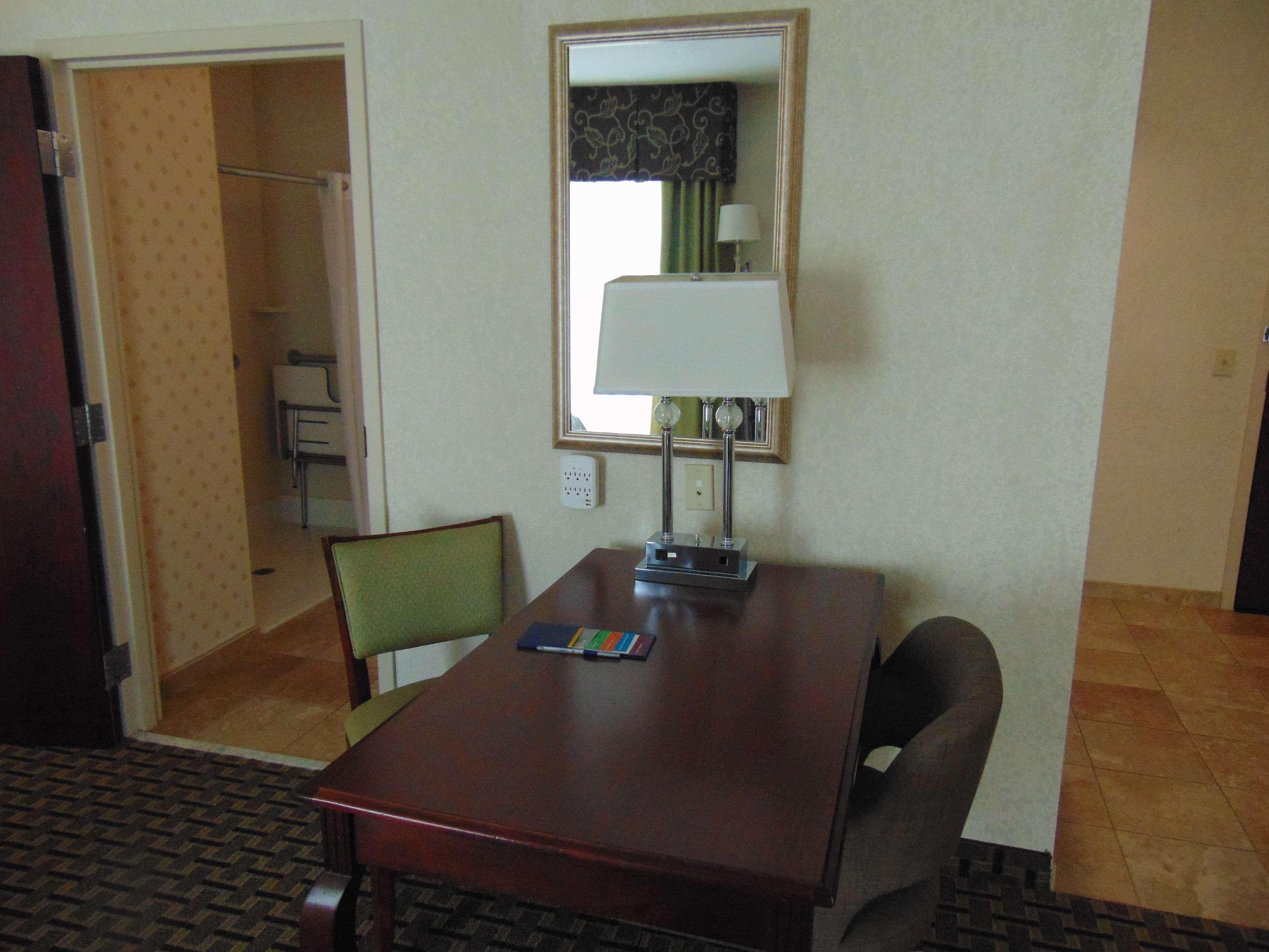 Hampton Inn & Suites Cleveland-Mentor Ngoại thất bức ảnh